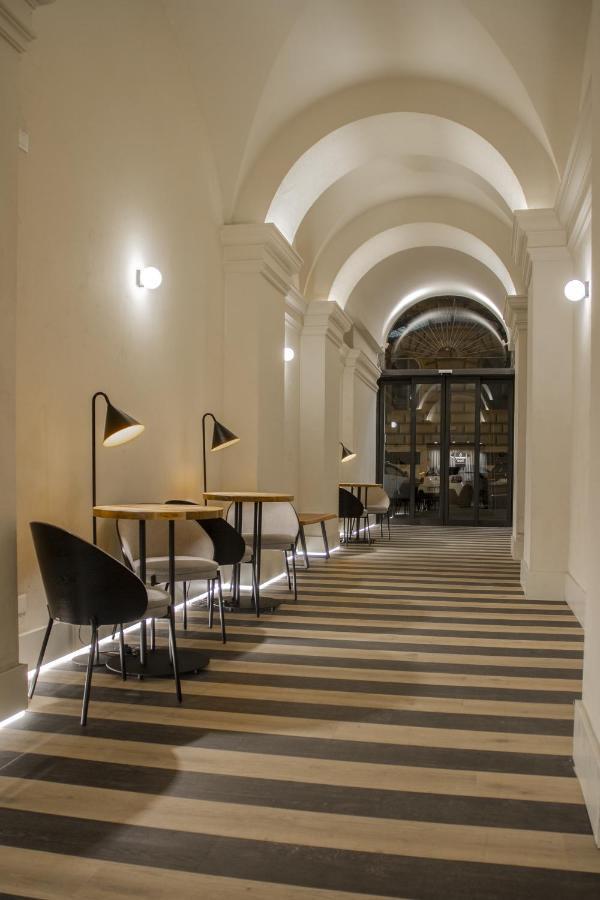 Select Via Veneto Rome