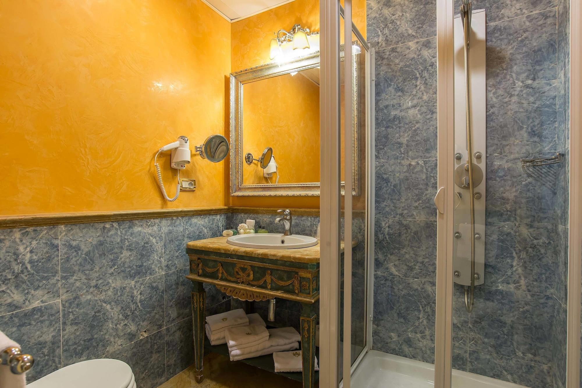 Hotel Select Via Veneto 4*
